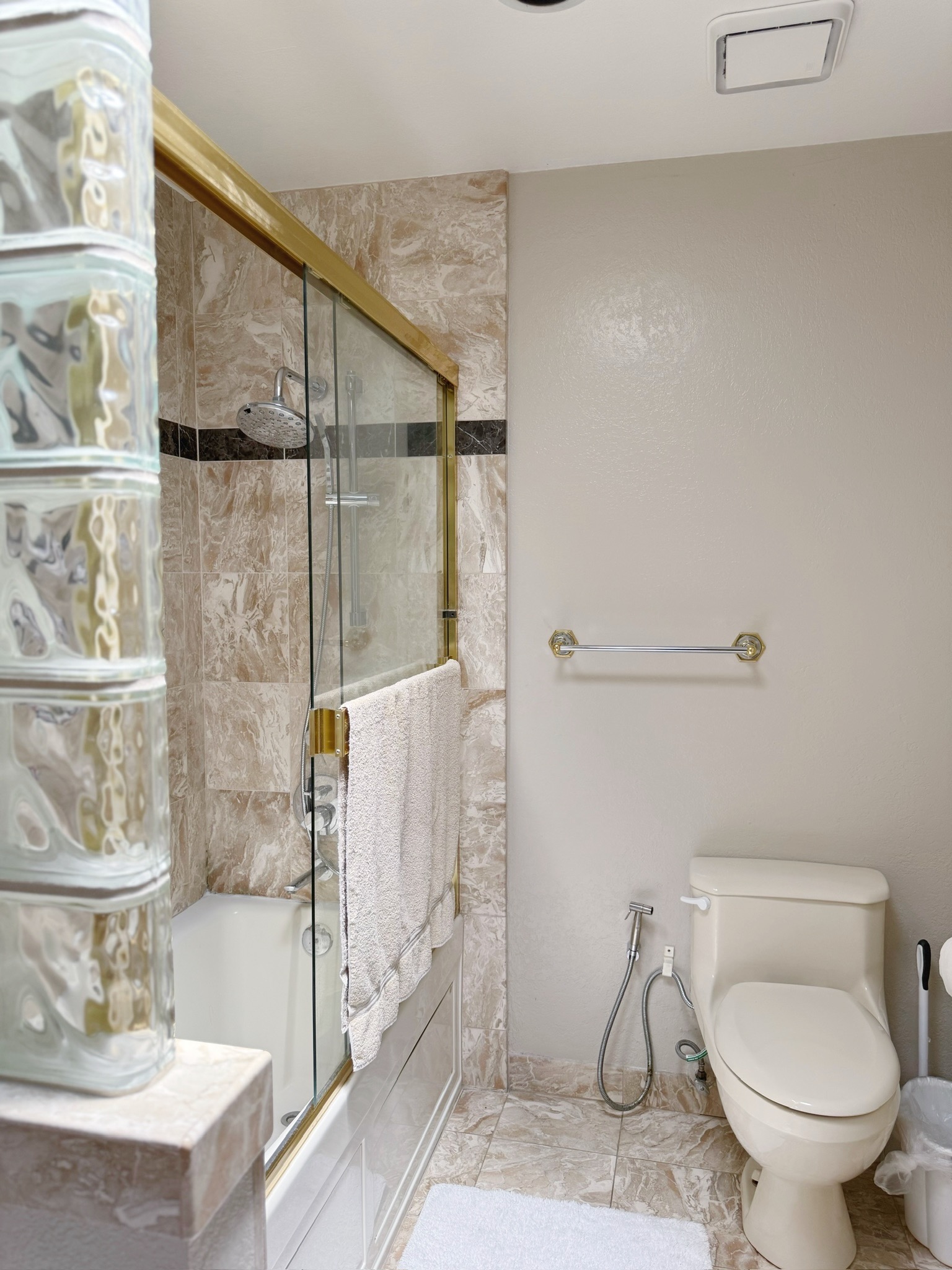 Fremont Family Home - Image 7